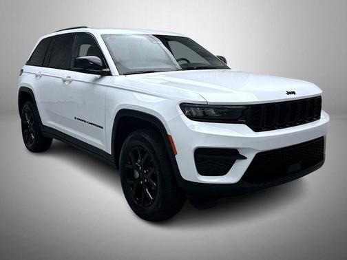 2024 Jeep Grand Cherokee Altitude
