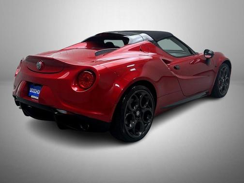 2018 Alfa Romeo 4C Spider Base