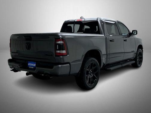 Granite Crystal Metallic Clearcoat 2023 RAM 1500 Laramie