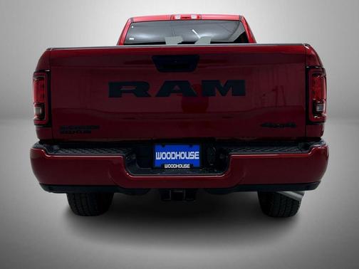 Molten Red Pearlcoat 2026 RAM 2500 Big Horn Crew Cab 4x4 6'4' Box