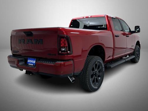 Molten Red Pearlcoat 2026 RAM 2500 Big Horn Crew Cab 4x4 6'4' Box