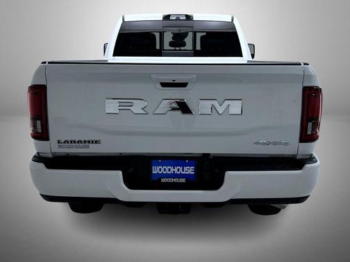 2025 RAM 2500 Laramie Crew Cab 4x4 6'4' Box