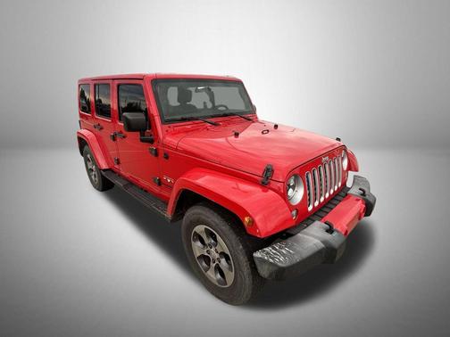 Firecracker Red Clearcoat 2016 Jeep Wrangler Unlimited Sahara
