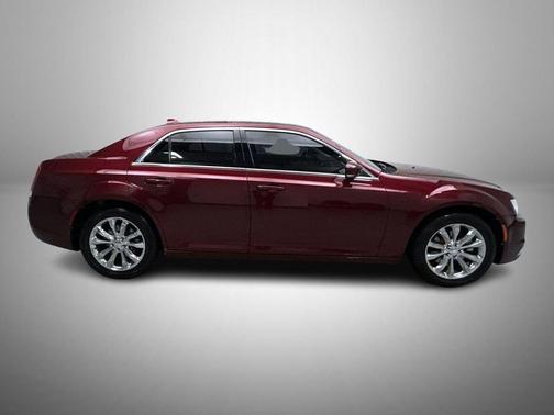 2016 Chrysler 300 S