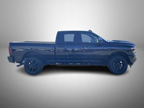 2025 RAM 2500 Laramie Crew Cab 4x4 6'4' Box