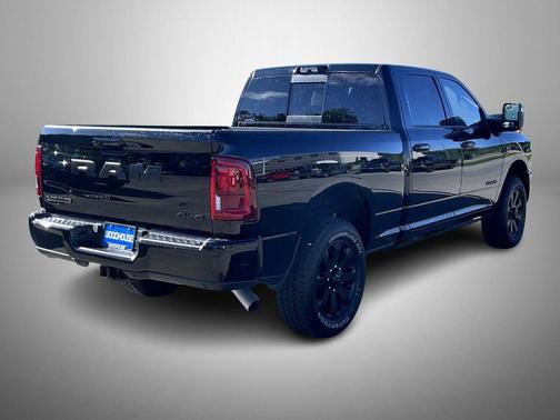2025 RAM 2500 Laramie Crew Cab 4x4 6'4' Box