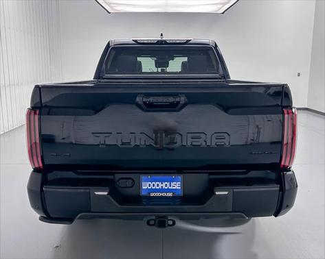 2023 Toyota Tundra Platinum