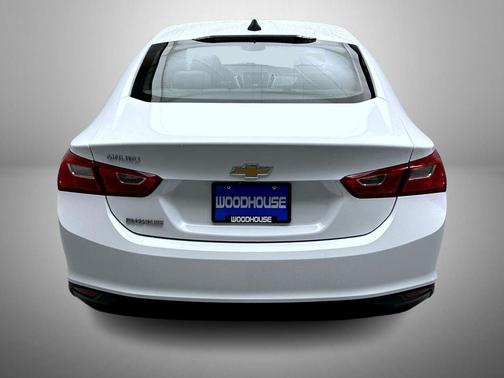 2017 Chevrolet Malibu 1LS