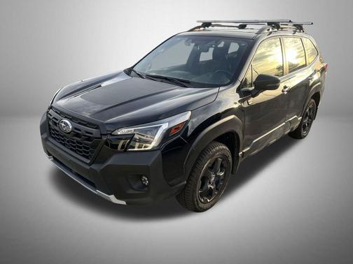 Crystal Black Silica 2024 Subaru Forester Wilderness