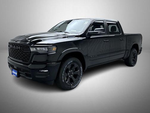 Diamond Black Crystal Pearlcoat 2026 RAM 1500 Big Horn/Lone Star
