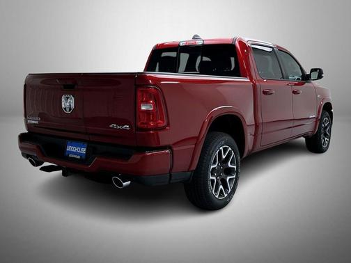 Molten Red Pearlcoat 2026 RAM 1500 Laramie