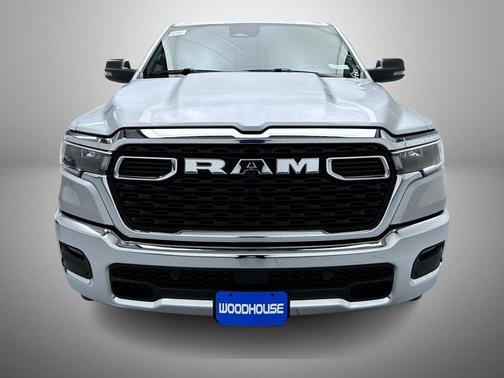 Silver Zynith 2026 RAM 1500 Big Horn/Lone Star