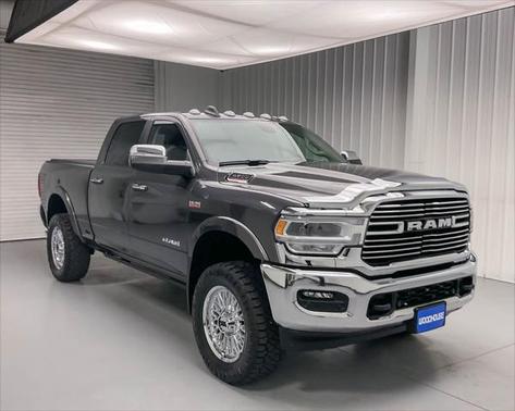 2022 RAM 2500 Laramie Crew Cab 4x4 6'4' Box