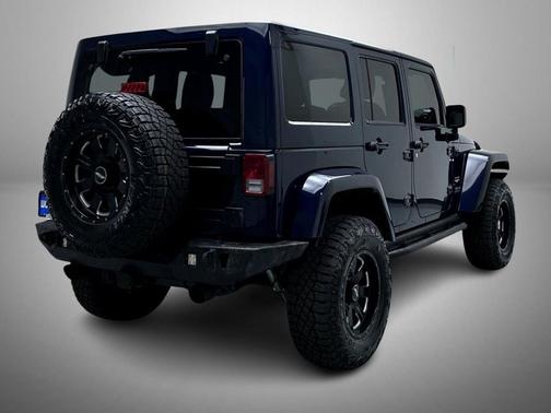 True Blue Pearlcoat 2013 Jeep Wrangler Unlimited Sahara