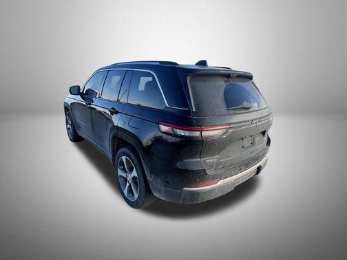 2022 Jeep Grand Cherokee 4xe Base