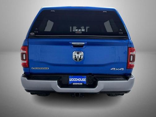 2020 RAM 2500 Laramie Crew Cab 4X4 6'4' Box