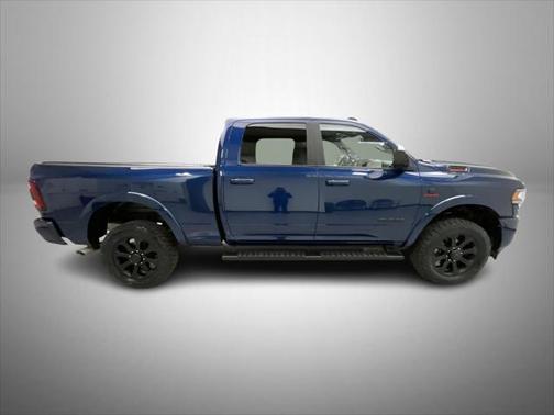 2022 RAM 2500 Laramie Crew Cab 4x4 6'4' Box
