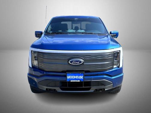 2022 Ford F-150 Lightning LARIAT