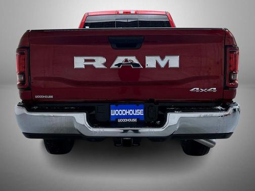 2026 RAM 2500 Tradesman Crew Cab 4x4 6'4' Box