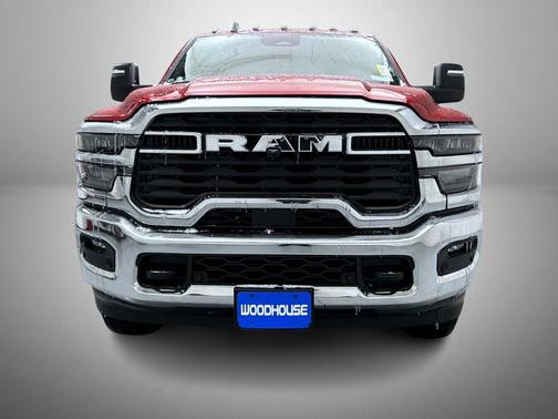 2026 RAM 2500 Tradesman Crew Cab 4x4 6'4' Box