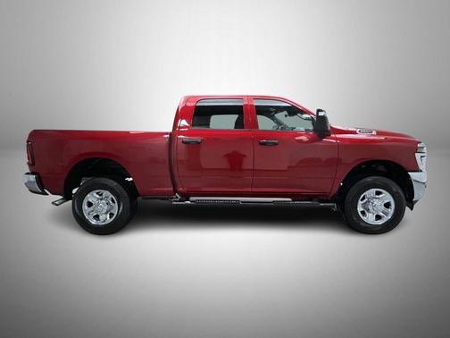 2026 RAM 2500 Tradesman Crew Cab 4x4 6'4' Box