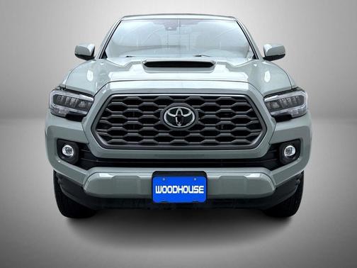 Lunar Rock 2023 Toyota Tacoma TRD Sport
