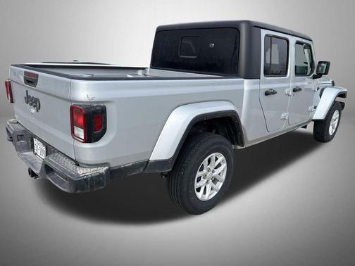2023 Jeep Gladiator Sport S