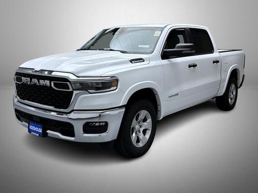 Bright White Clearcoat 2026 RAM 1500 Big Horn/Lone Star