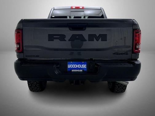 2026 RAM 2500 Tradesman Crew Cab 4x4 6'4' Box