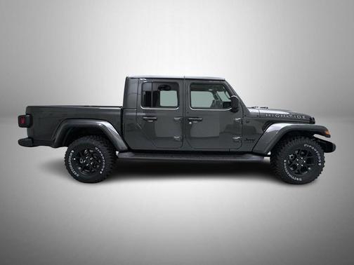 2025 Jeep Gladiator High Tide
