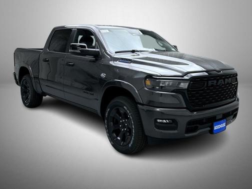 Granite Crystal Metallic Clearcoat 2026 RAM 1500 Big Horn/Lone Star