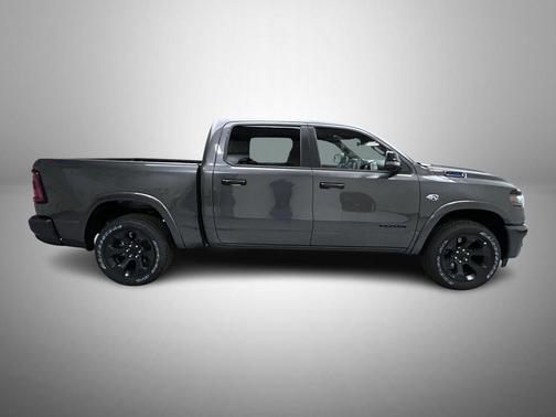 Granite Crystal Metallic Clearcoat 2026 RAM 1500 Big Horn/Lone Star