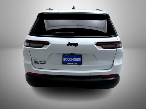 2022 Jeep Grand Cherokee L Altitude
