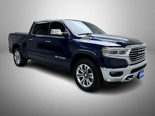 Patriot Blue Pearlcoat 2021 RAM 1500 Longhorn