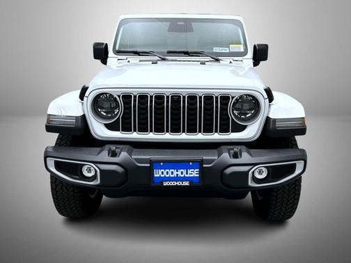 Bright White Clearcoat 2026 Jeep Wrangler 4-Door Sahara 4x4