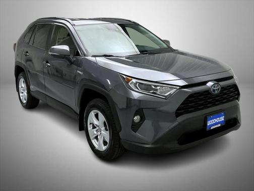 2020 Toyota RAV4 Hybrid XLE