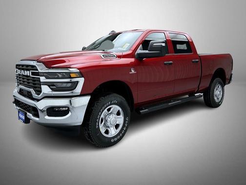 Molten Red Pearlcoat 2026 RAM 2500 Tradesman Crew Cab 4x4 6'4' Box