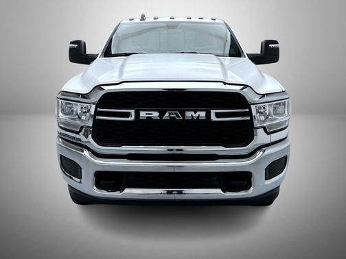 2024 RAM 2500 Tradesman Regular Cab 4x4 8' Box