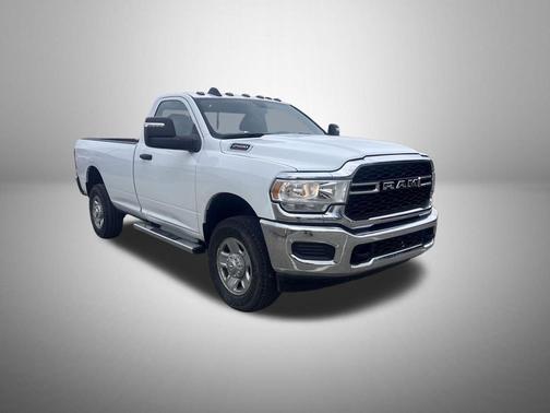 2024 RAM 2500 Tradesman Regular Cab 4x4 8' Box