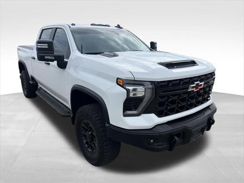 2024 Chevrolet Silverado 2500 4WD Crew Cab Standard Bed ZR2