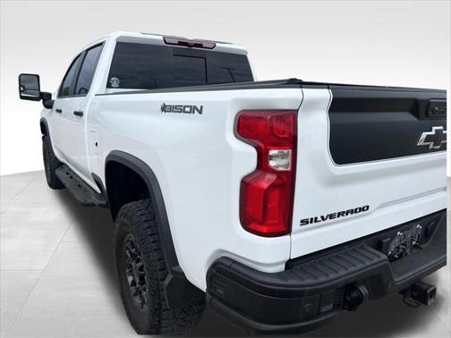 2024 Chevrolet Silverado 2500 4WD Crew Cab Standard Bed ZR2