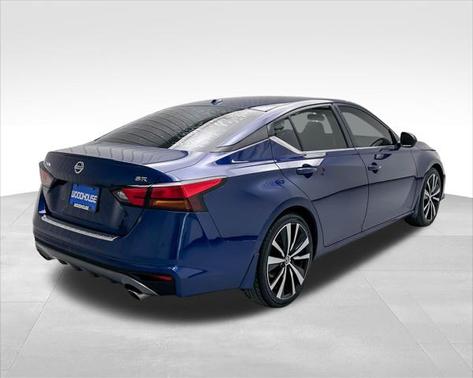 2020 Nissan Altima SR FWD