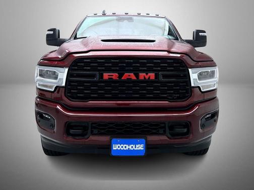 2024 RAM 2500 Laramie Crew Cab 4x4 6'4' Box