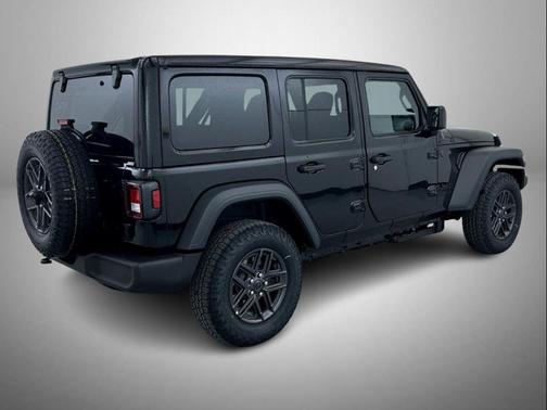 Black Clearcoat 2026 Jeep Wrangler Sport S