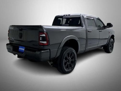 2020 RAM 2500 Laramie Crew Cab 4X4 6'4' Box