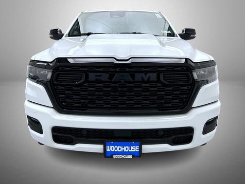 Bright White Clearcoat 2026 RAM 1500 Big Horn/Lone Star
