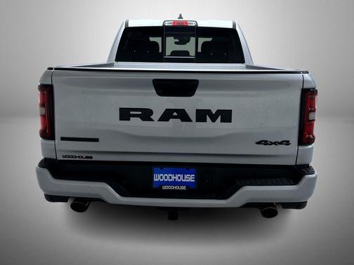 Silver Zynith 2026 RAM 1500 Big Horn/Lone Star