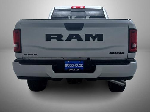 2026 RAM 2500 Black Express Crew Cab 4x4 6'4' Box