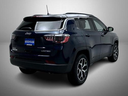 Fathom Blue Pearl Coat 2026 Jeep Compass Limited