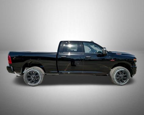 2025 RAM 2500 Big Horn Crew Cab 4x4 6'4' Box